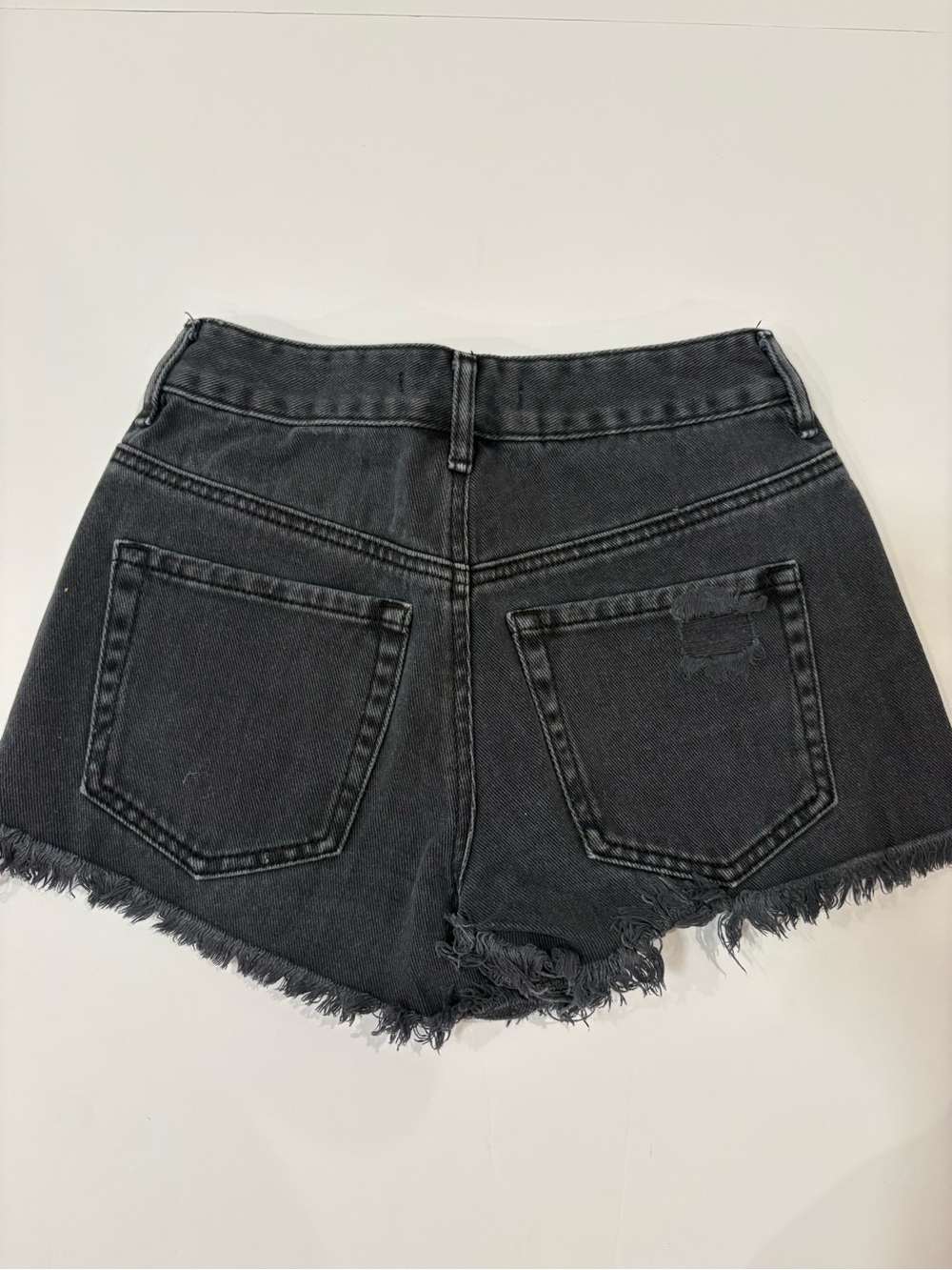 Pacsun High-Rise Festival Black Distressed Denim Shorts with Frayed Hem 22 - Picture 2 of 4